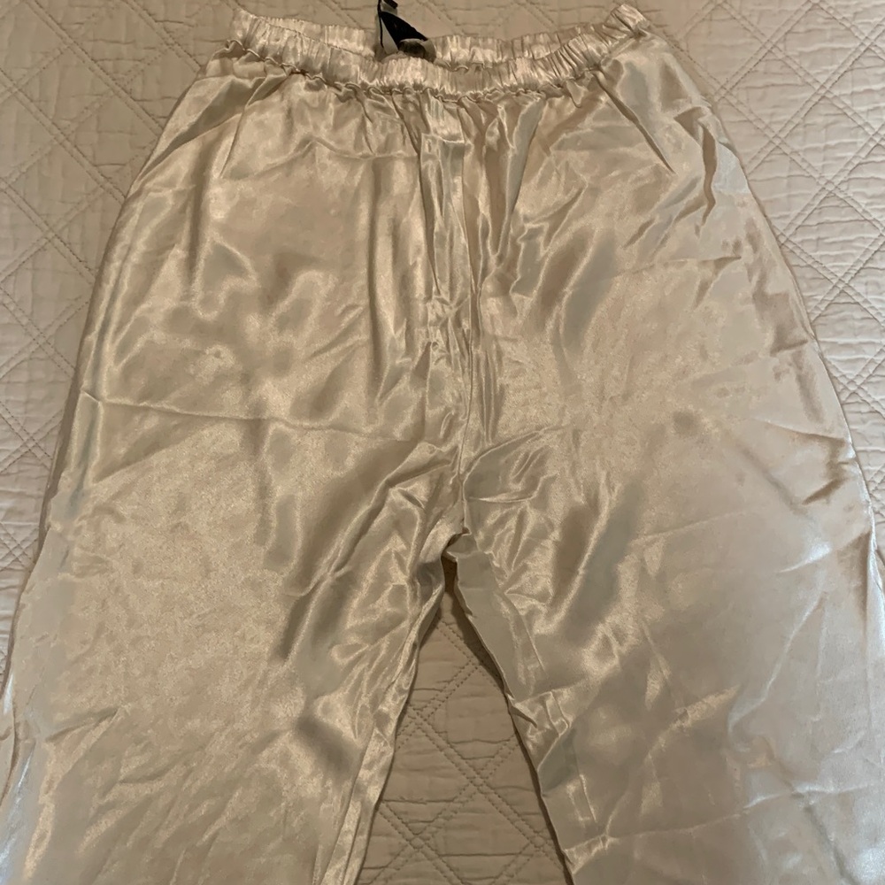 DISSH Shimmering Cream Fabric
